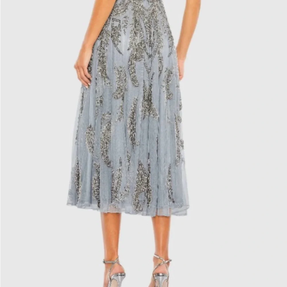 NWT |Mac Duggal A5434 Silver Short Sleeve Beaded A-line Tea Length Dress Size 10 - Picture 4 of 16